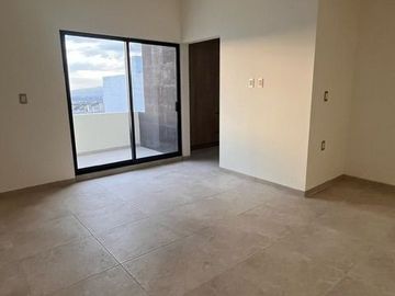 Se Vende Casa en El Condado, Equipada, 4ta Recamara en PB, 4 Baños