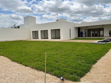 3 Preciosas casas en preventa en Dzidzil-Há