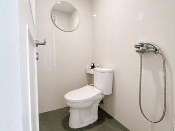 DIJUAL CEPAT !! Apt. Gading Nias, Minimalis, Bisa Nego