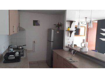VENDO APARTAMENTO EN PANAM 12 DE OCTUBRE PH BROADWAY CENTRAL 3R
