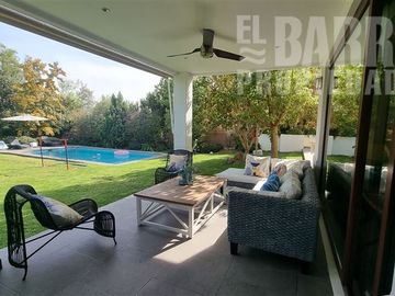 Casa en Venta en Chicureo / Piedra Roja