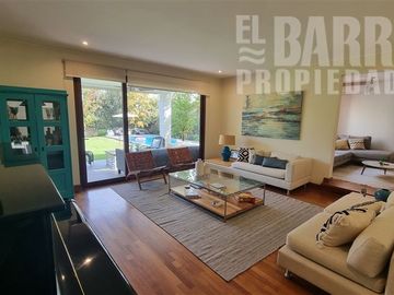 Casa en Venta en Chicureo / Piedra Roja