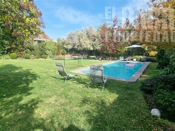Casa en Venta en Chicureo / Piedra Roja