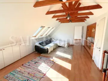 Casa De Alto Nivel En Valle Mitrinhue 6d + Piscina + Quincho