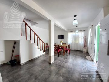 TRIPLEX EN OPORTUNIDAD! MAR DE AJO