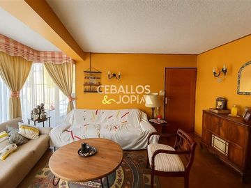 Casa en arriendo de 4 dorm. en Quilpué