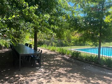 Casa en venta de 5D/4B + quincho + piscina - Calera de Tango