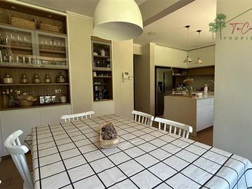 Casa en venta de 5D/4B + quincho + piscina - Calera de Tango