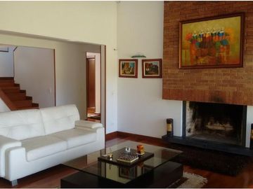 Arriendo Casa Vía Guaymaral Chía De 278 M2 conjunto San Sebastián