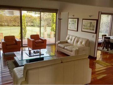 Arriendo Casa Vía Guaymaral Chía De 278 M2 conjunto San Sebastián