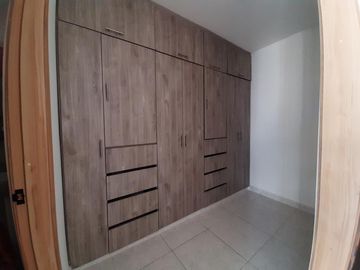 casa en venta en av. libertadores la esperanza. Cod V5040
