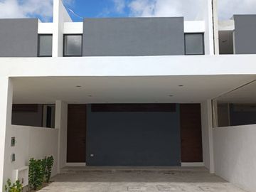 Privada Xcanatún TH
