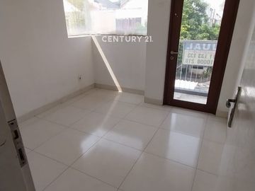 Rumah Dalam Cluster Siap Huni Di Jakarta Garden City