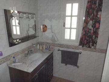 Importante chalet funcional en venta en Bo. Abierto Los Naranjos- Ing. Maschwitz - ESCOBAR