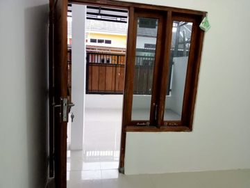 DIJUAL CEPAT, RUMAH SIAP HUNI DI JOGONALAN, KLATEN