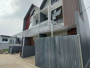 Hunian exclusive 2 lantai furnished dkt tol sawangan,Depok