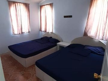 Espectacular casa en Oaxtepec con alberca, jardín, cancha de Squash y escrituras