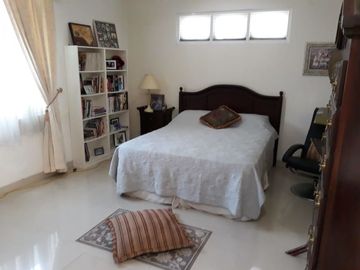 Rumah dengan tanah Luas 1382 view Lap golf Sentul City Bogor