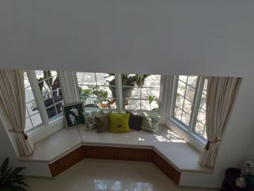 Rumah dengan tanah Luas 1382 view Lap golf Sentul City Bogor