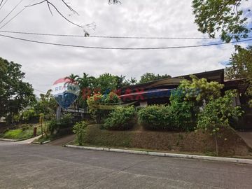 4 bedroom house and lot for sale in Valle Verde 4