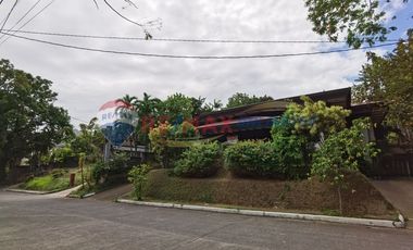 4 bedroom house and lot for sale in Valle Verde 4