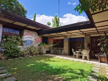 4 bedroom house and lot for sale in Valle Verde 4