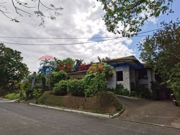 4 bedroom house and lot for sale in Valle Verde 4