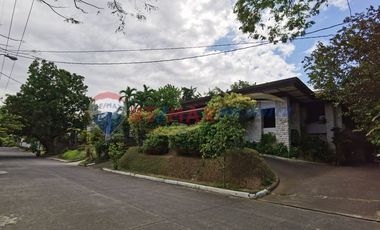 4 bedroom house and lot for sale in Valle Verde 4