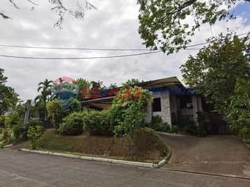 4 bedroom house and lot for sale in Valle Verde 4