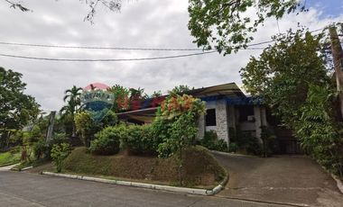 4 bedroom house and lot for sale in Valle Verde 4