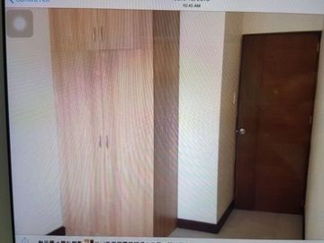 4 Bedrooms Apartment in Guadalupe Cebu City