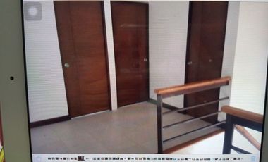 4 Bedrooms Apartment in Guadalupe Cebu City