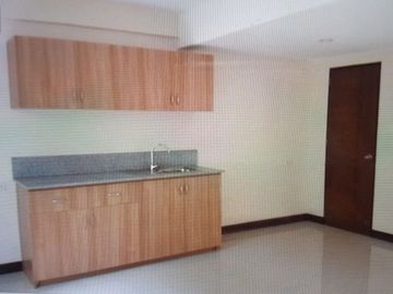 4 Bedrooms Apartment in Guadalupe Cebu City