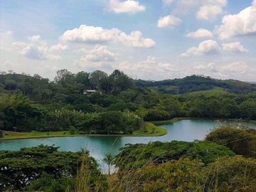 CASA CAMPESTRE ALFAGUARA. Cod V6198