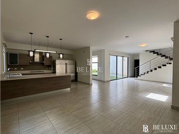 VENTA DE CASA EN PH NATIVA MODELO SABOGA (17)