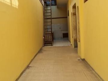 Disewakan Rumah Hoek Muara Karang 8 200jt/Tahun