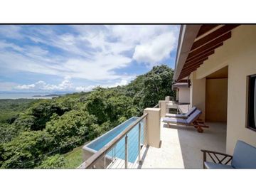 Vendo Casa de Lujo con vista al Mar - 5Hectareas de Terreno