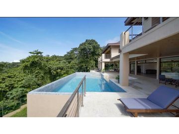 Vendo Casa de Lujo con vista al Mar - 5Hectareas de Terreno