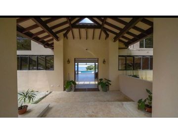 Vendo Casa de Lujo con vista al Mar - 5Hectareas de Terreno