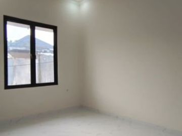 Rumah Baru Kokoh MEGAH MEWAH Dlm Cluster Di Kodau Dkt Tol Jati Warna Bekasi Kota