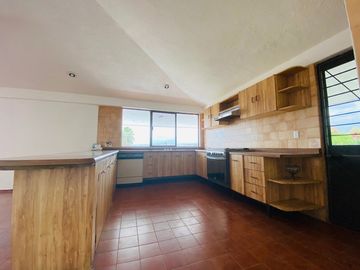 Casa Sola en Burgos, Temixco, Morelos CAEN-Ve-803-Cs