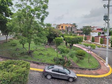 Casa Sola en Burgos, Temixco, Morelos CAEN-Ve-803-Cs