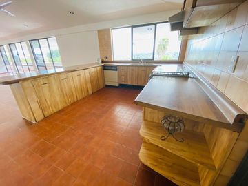 Casa Sola en Burgos, Temixco, Morelos CAEN-Ve-803-Cs