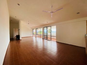 Casa Sola en Burgos, Temixco, Morelos CAEN-Ve-803-Cs