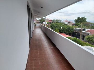 Casa Sola en Burgos, Temixco, Morelos CAEN-Ve-803-Cs