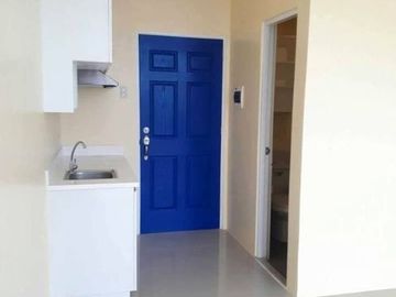 FOR SALE READY FOR OCCUPANCY STUDIO UNIT in Bloq Residences Talamban Cebu.