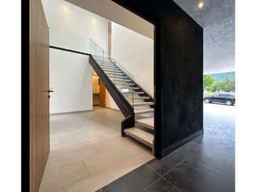 Espectacular Casa en Venta en Esmeraldas Residencial en Monterrey