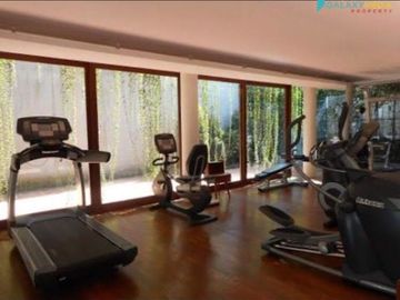 Rumah Artistik Swimming Pool asri Pejaten Jakarta Selatan