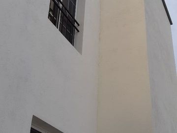 Preciosa Residencia LUXURY en La Condesa Juriquilla, 3 Recámras, una en P.B..
