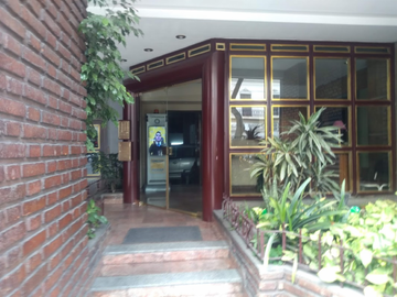 Departamento en Venta en San Cristóbal 4 ambientes c dependencia 84 m2 + balcón baulera y cochera – Av San Juan 2200
